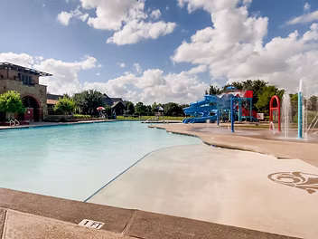 Seven Meadows - Professional Central Pool Photo 06_2019.jpg
